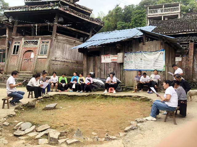 宣传《苗寨联合公约》_副本.jpg